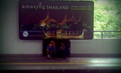 amazingThai.jpg